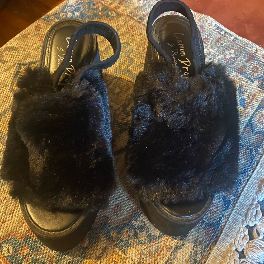 Black Furry Platform Sandals NWOB